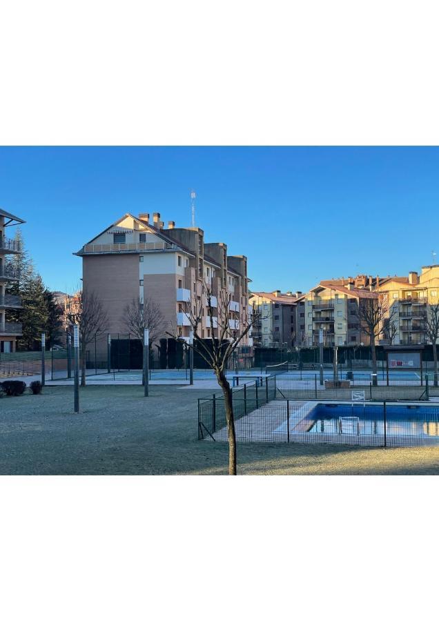 Ferienwohnung Penas De Aia Jaca Exterior foto